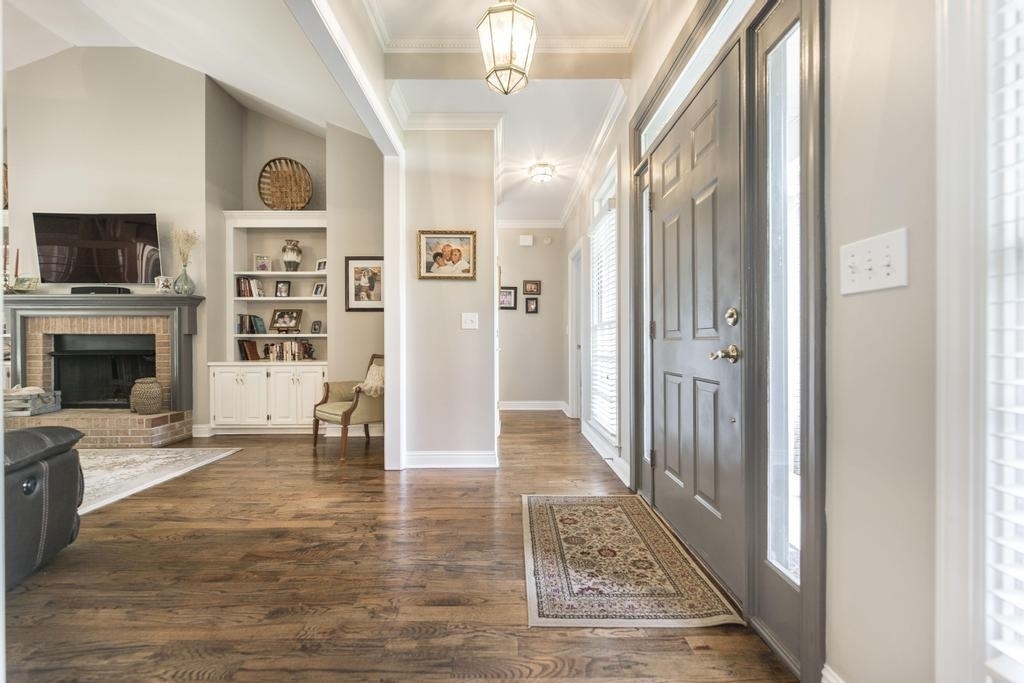 Barrington Hall - Residential