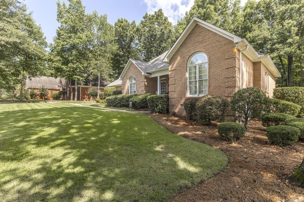 Barrington Hall - Residential