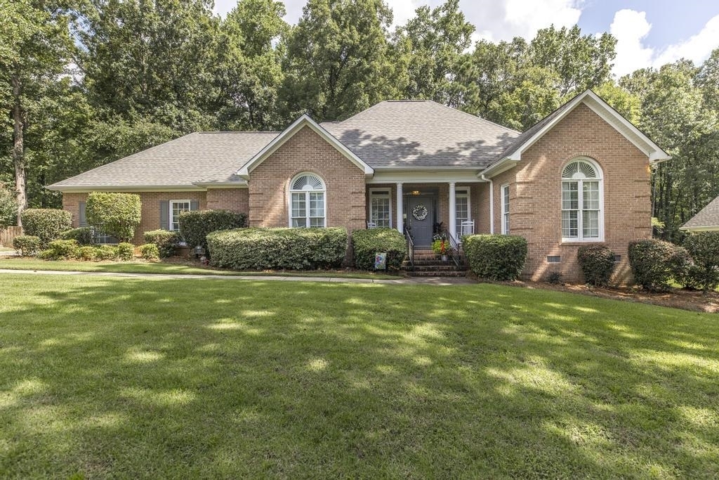 Barrington Hall - Residential