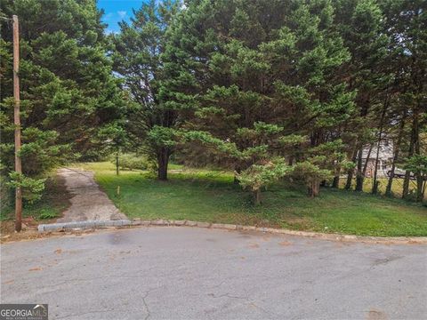 6082 Kathie CT Ellenwood GA 30294