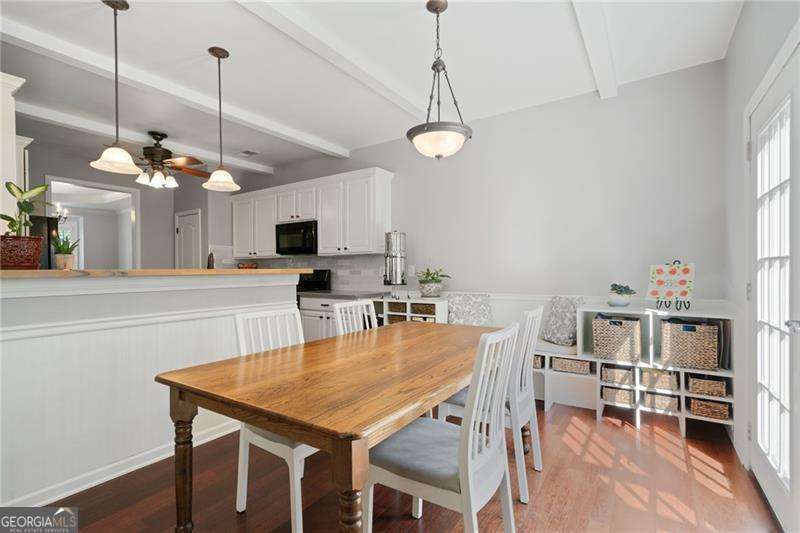 Canton, Georgia 30115, United States, 4 Bedrooms Bedrooms, ,3 BathroomsBathrooms,Residential,Pending,138000