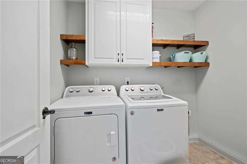 Canton, Georgia 30115, United States, 4 Bedrooms Bedrooms, ,3 BathroomsBathrooms,Residential,Pending,138000