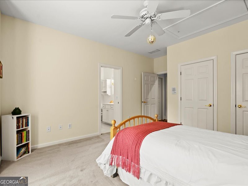 Seven Oaks - Residential