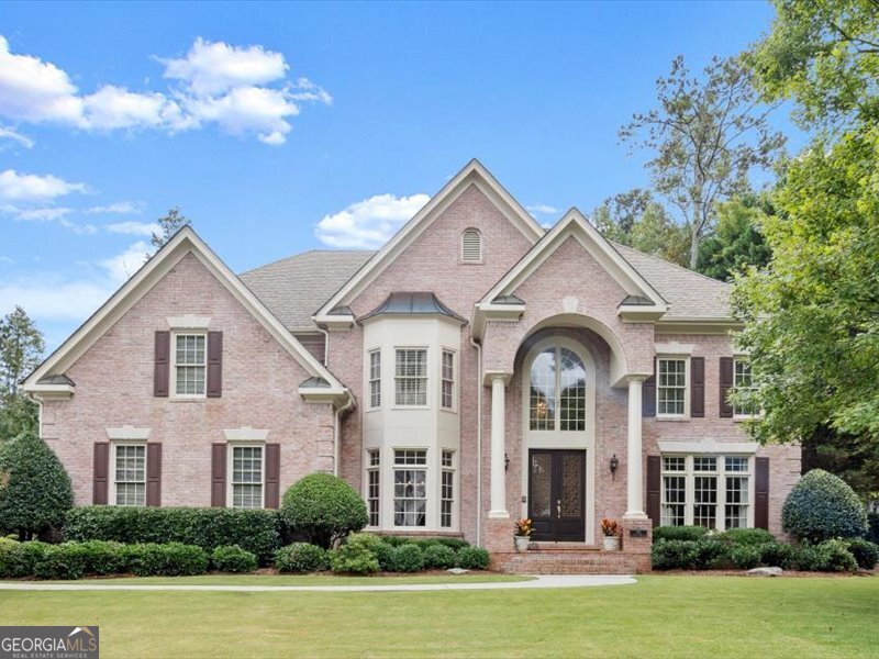 585 Meadows Creek DR