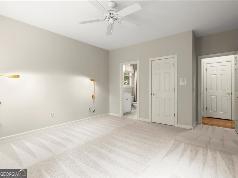Seven Oaks - Residential