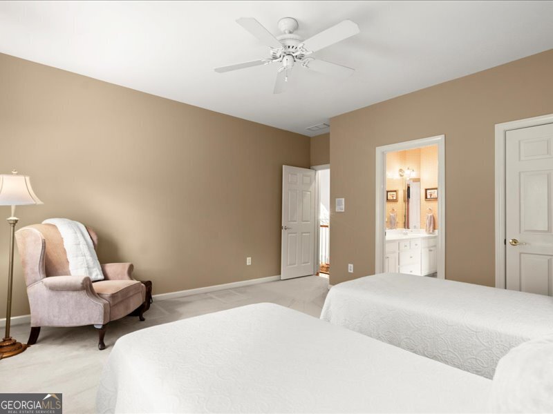 Seven Oaks - Residential