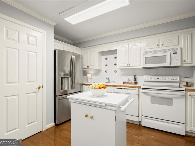 Seven Oaks - Residential