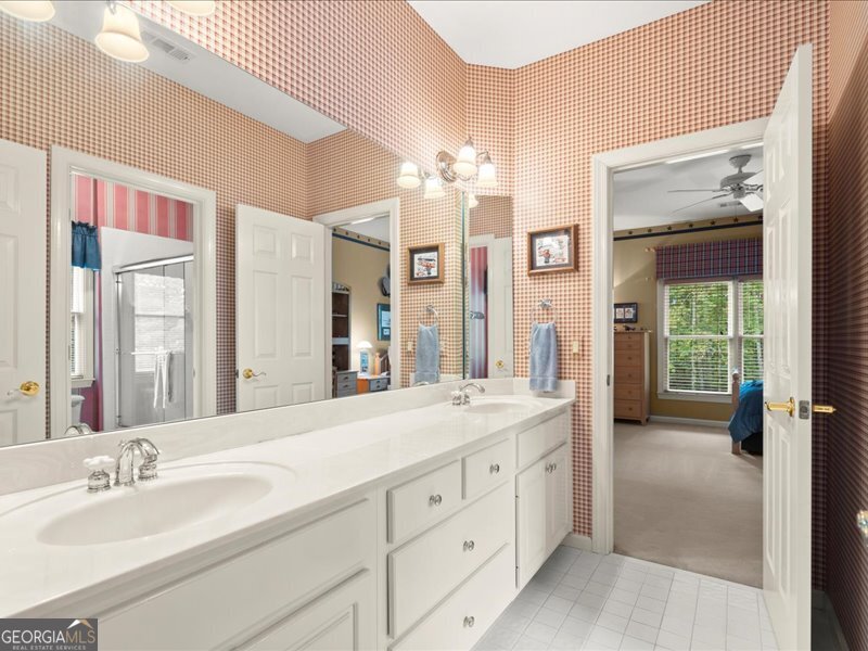 Seven Oaks - Residential