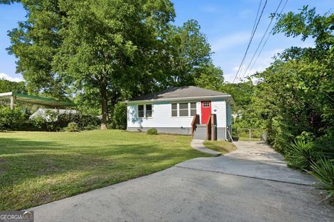 Photo of 320 Camfield Court SW, Atlanta, GA 30310 (MLS # 10764799)