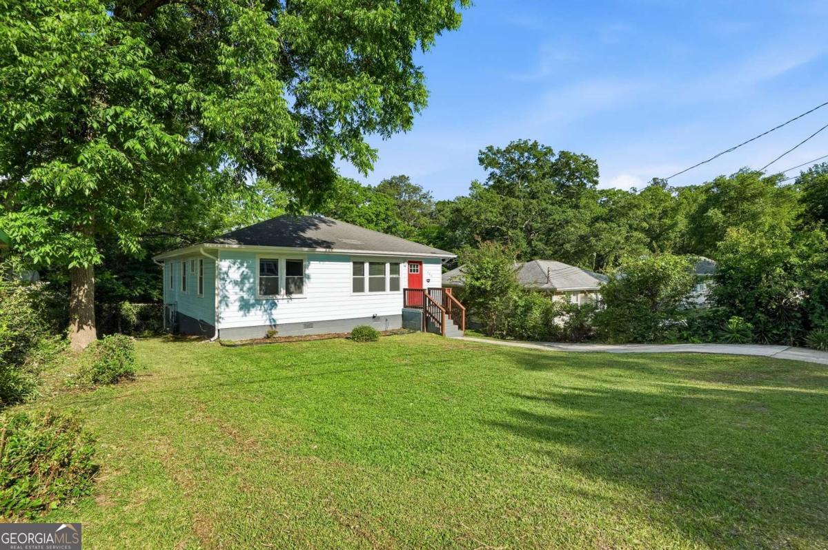 320 Camfield CT SW