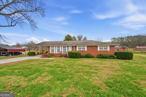 Photo of 111 Mckenzie Street, Adairsville, GA 30103 (MLS # 10667987)