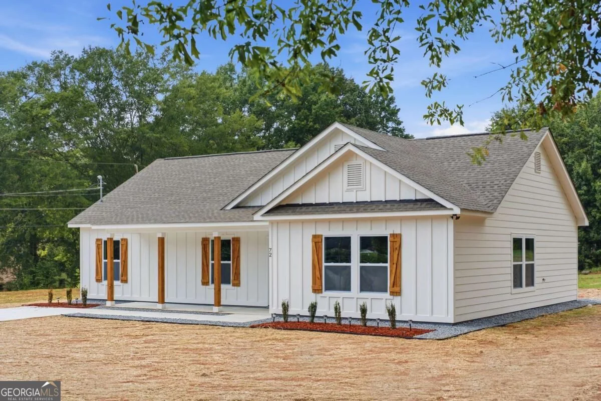72 Hunt Street, Hiram, GA, 30141