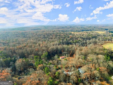 A home in Mount Airy