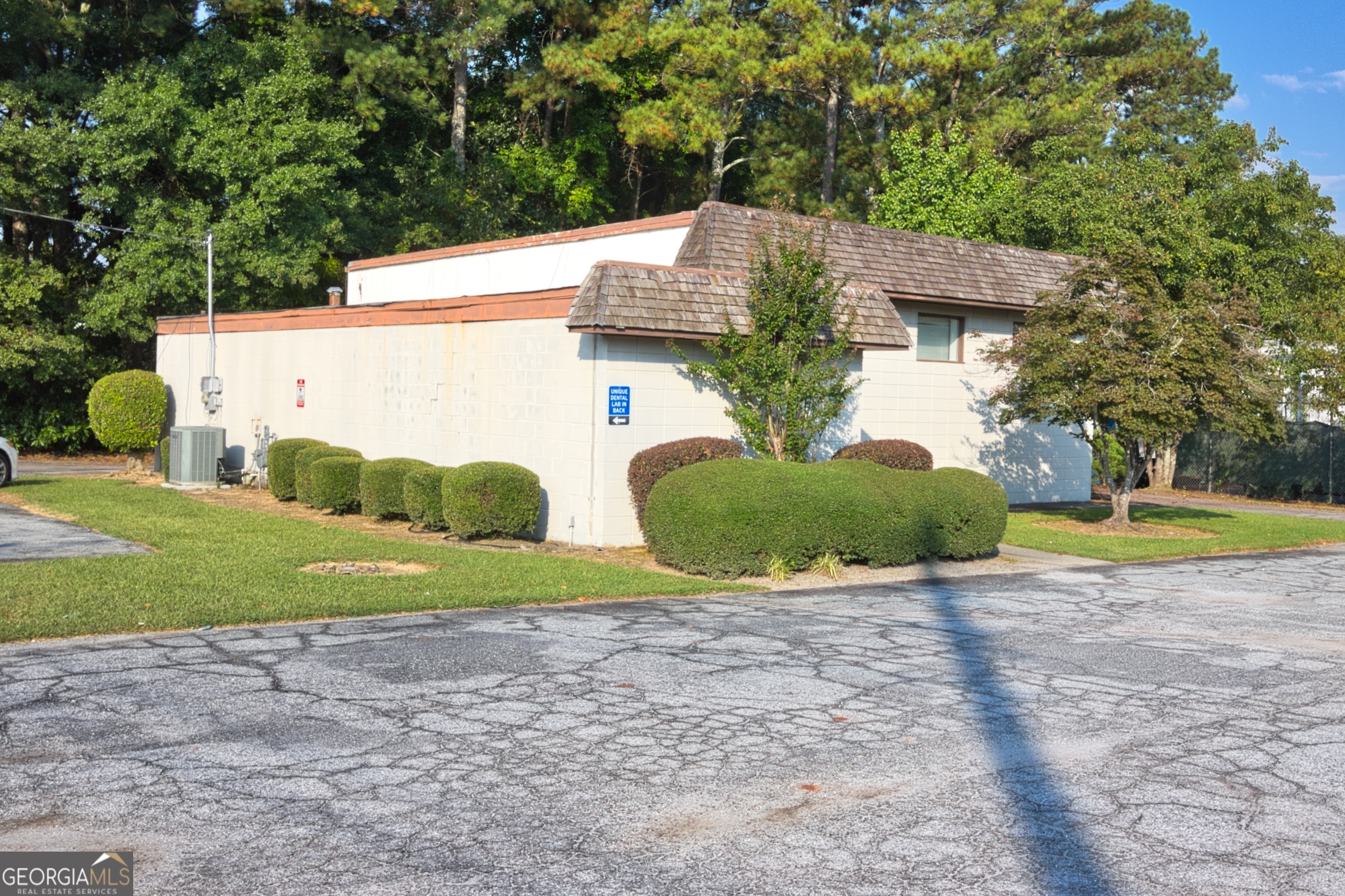 263 Shannon WAY