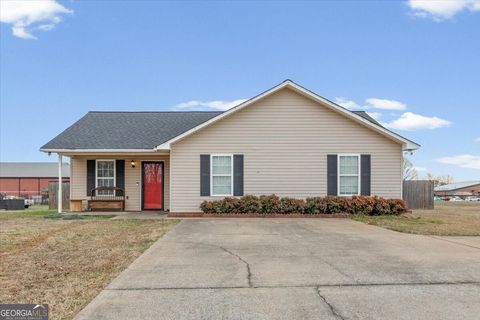 Photo of 8 Stonegate Drive, Cedartown, GA 30125 (MLS # 10677224)