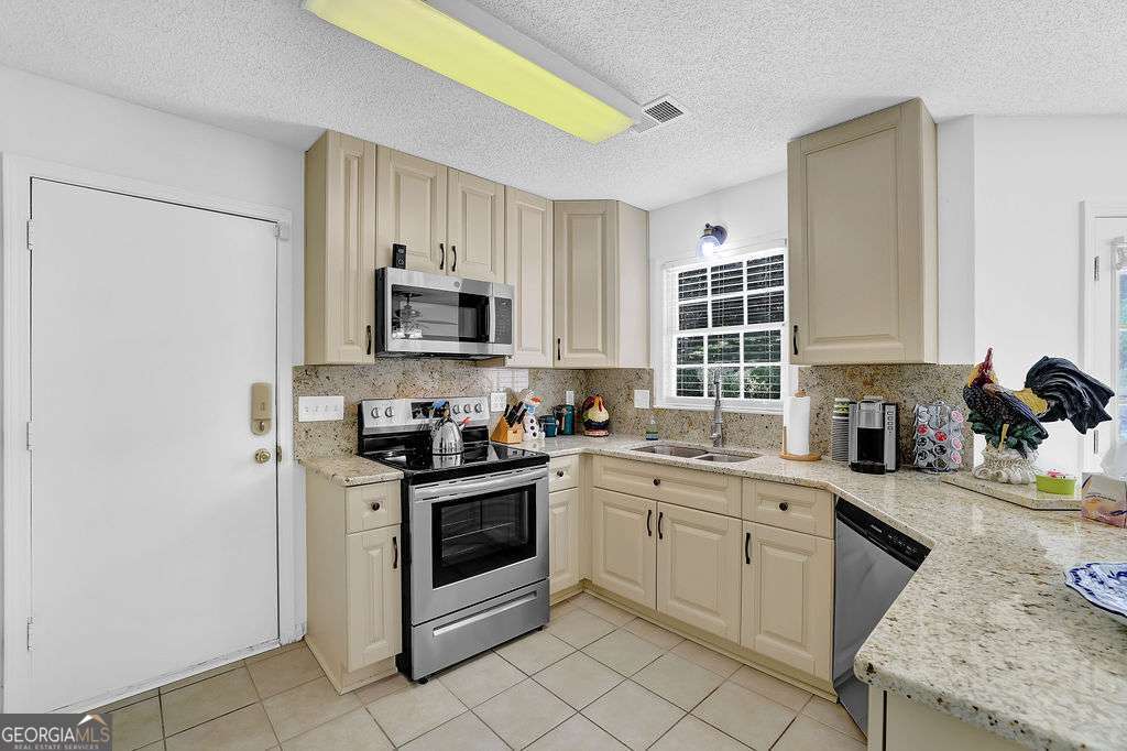 Laurel Springs - Residential