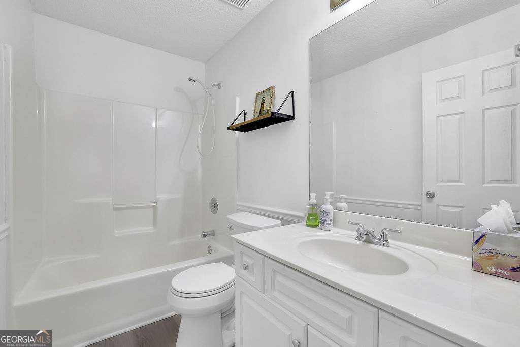 Laurel Springs - Residential