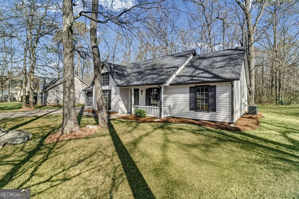 Photo of 27 Timberwalk Court SE, Cartersville, GA 30121 (MLS # 10696198)