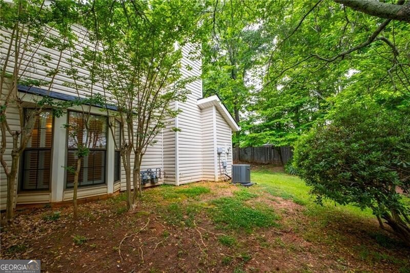 5097 Village Green WAY