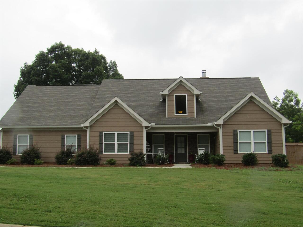 101 Manor Mill WAY