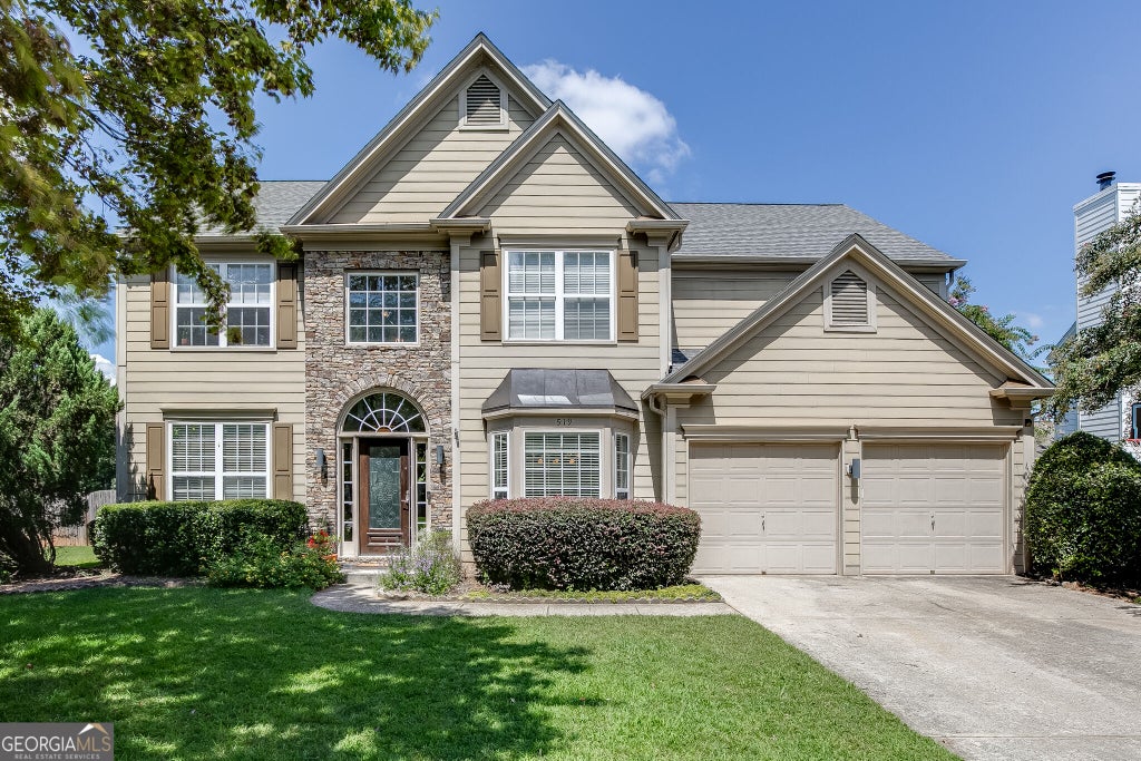 Photo of 519 Glen Creek Way, Sugar Hill, GA 30518 (MLS # 10837404)