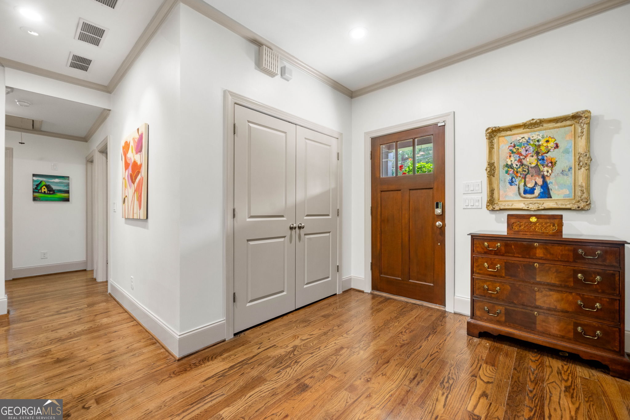 916 Stratford RD