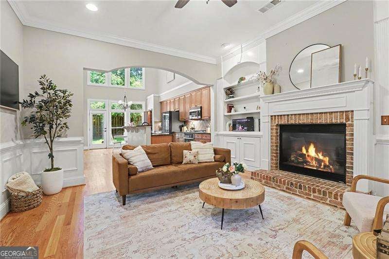 6118 Narcissa PL