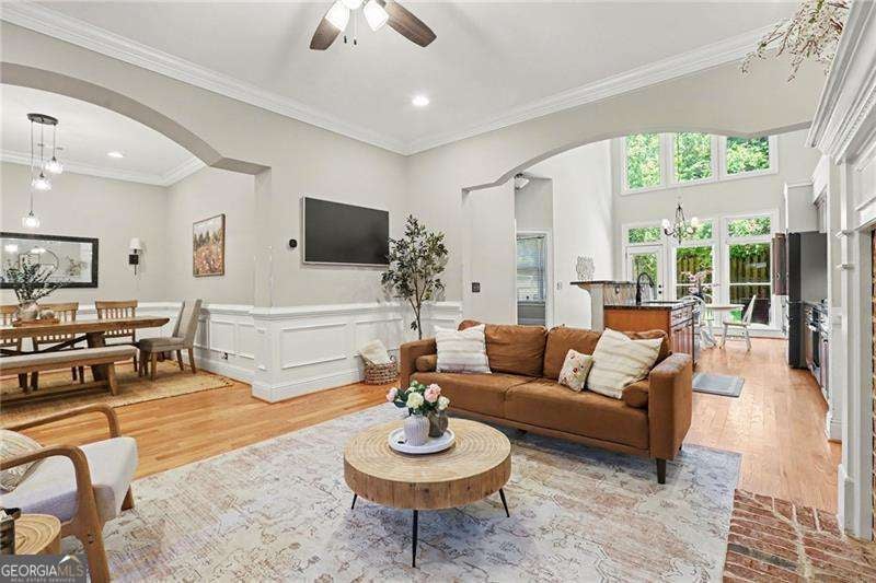 6118 Narcissa PL
