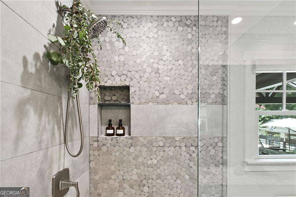 Peachtree Hills - Residential