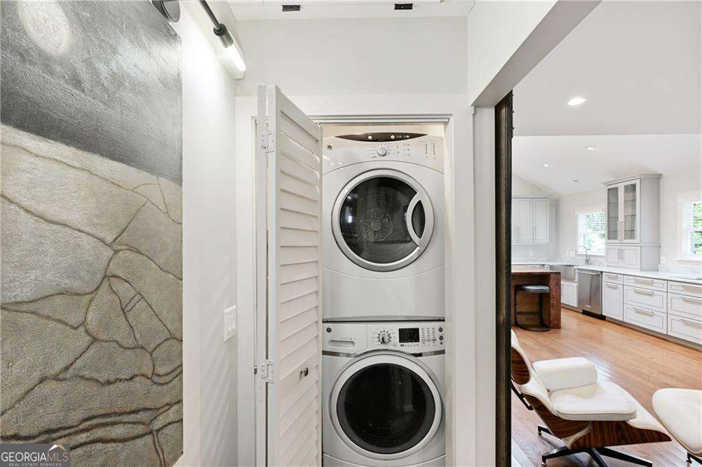 Peachtree Hills - Residential