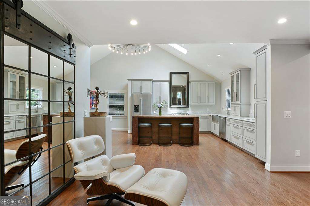 Peachtree Hills - Residential