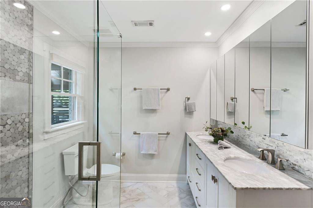 Peachtree Hills - Residential