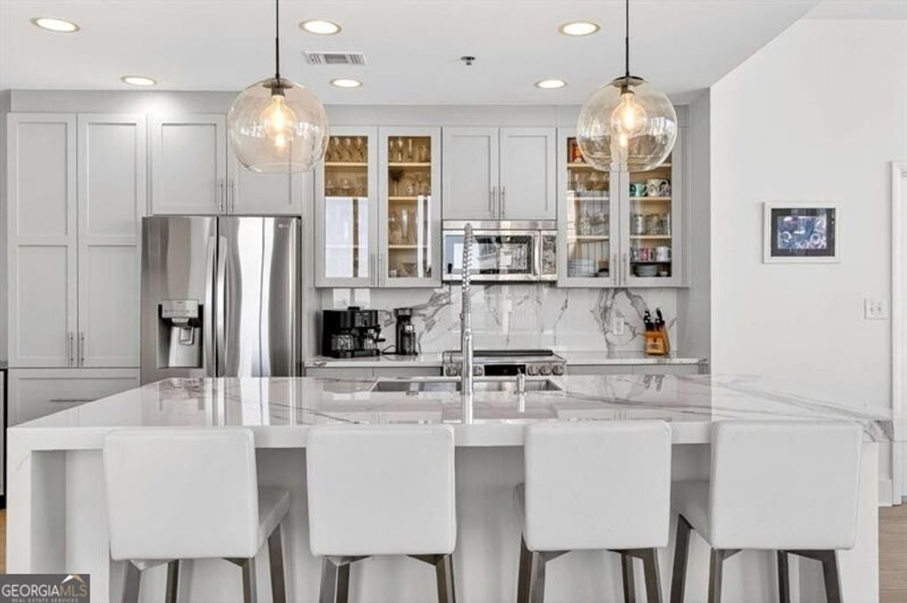 Photo of 1080 Peachtree Street NE #2202, Atlanta, GA 30309 (MLS # 10693236)