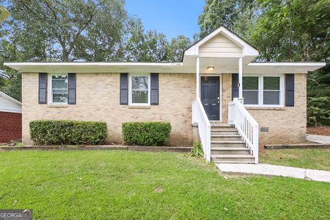 Photo of 2680 Carriage Lane, South Fulton, GA 30349 (MLS # 10697869)