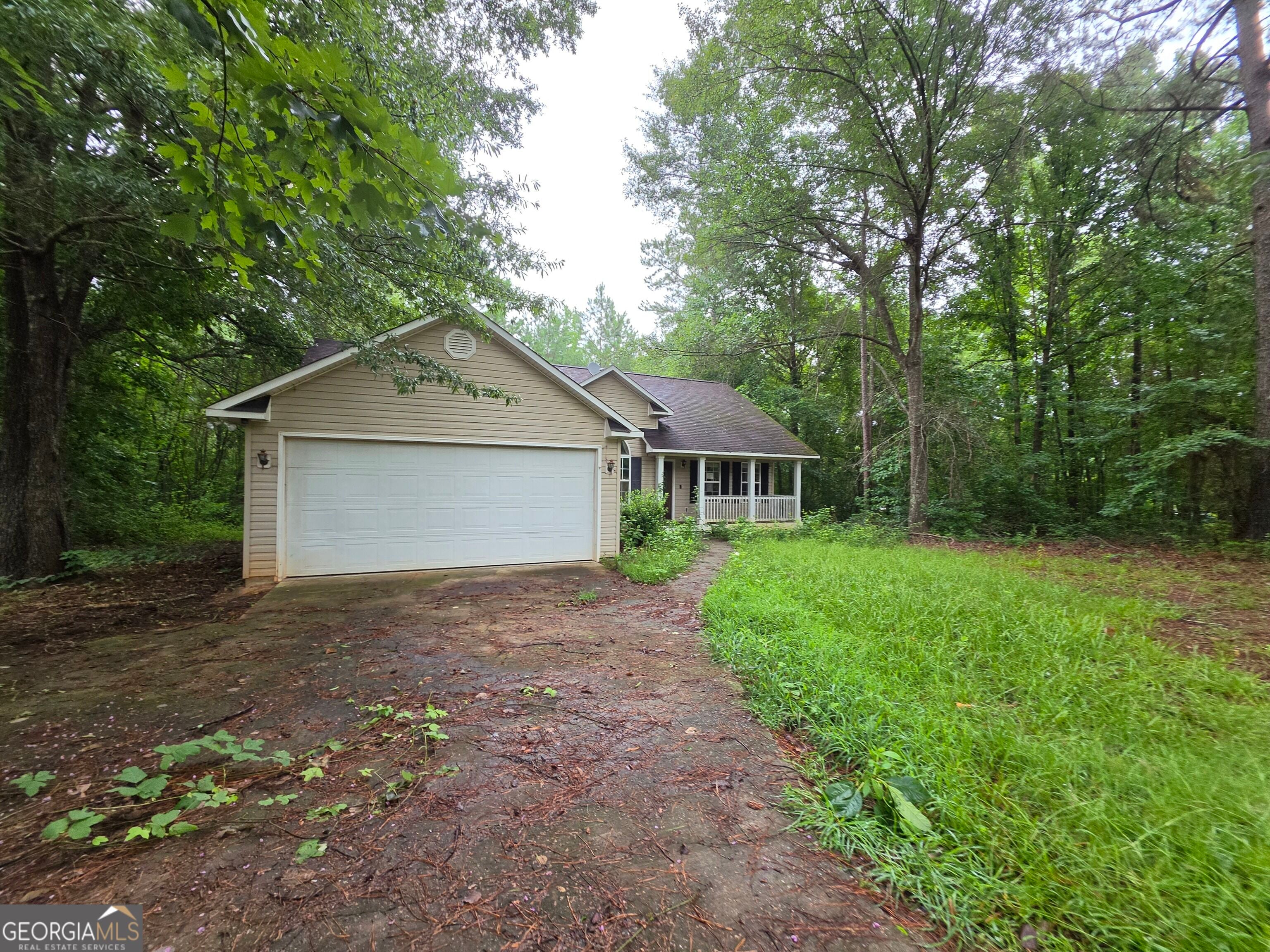 303 Nelson RD NW