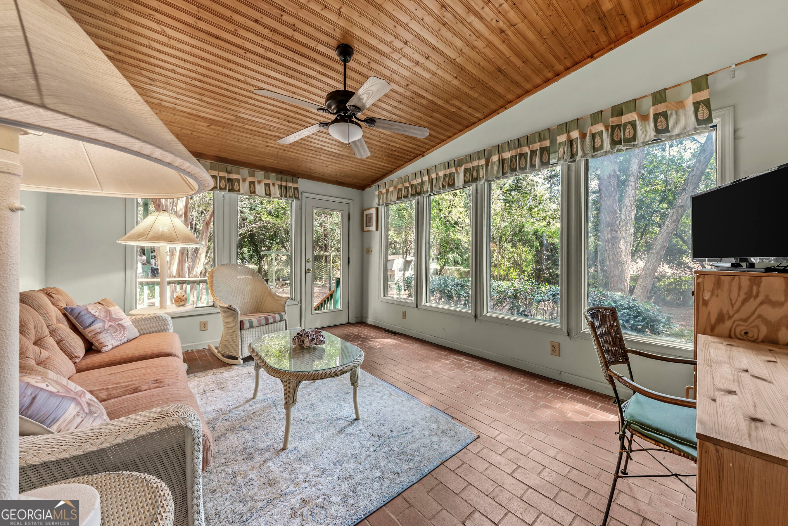 235 Winterberry DR