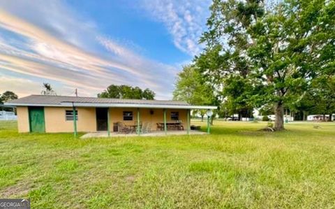 Photo of 40 County Road 498, Centre, AL 35960 (MLS # 10586002)