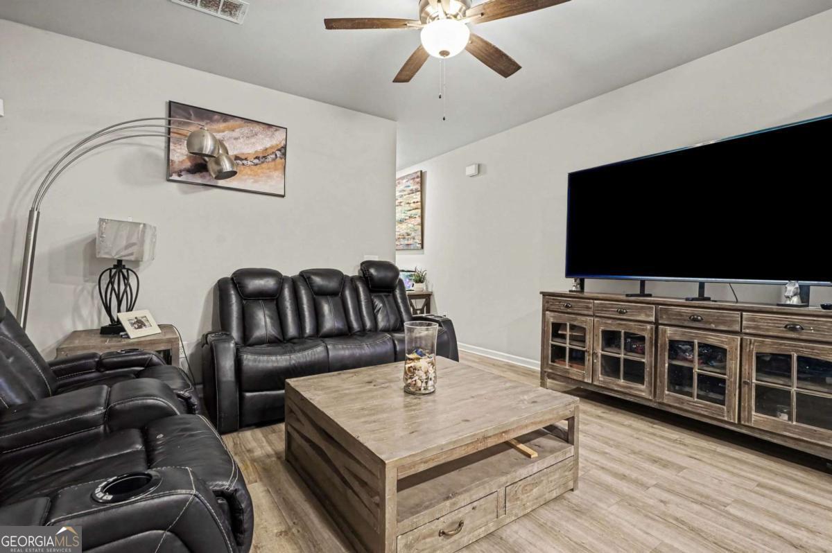 6182 Redan Overlook 97