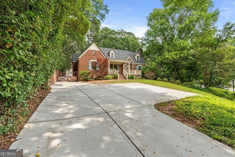 1590 Johnson RD