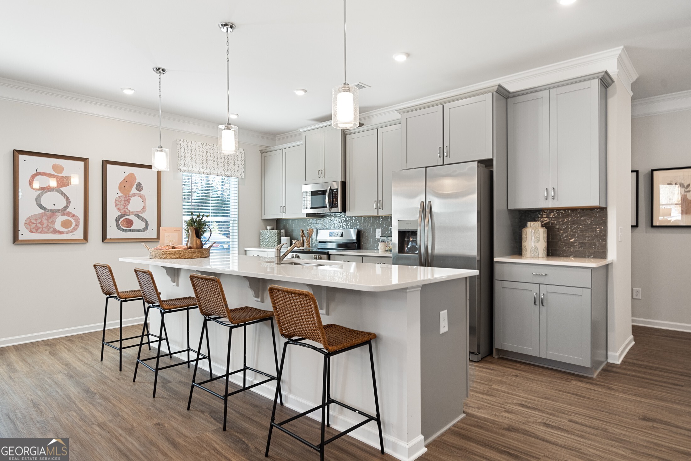 32 Thedford DR