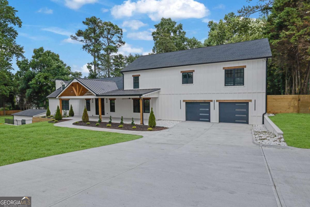 11505 Elkins RD