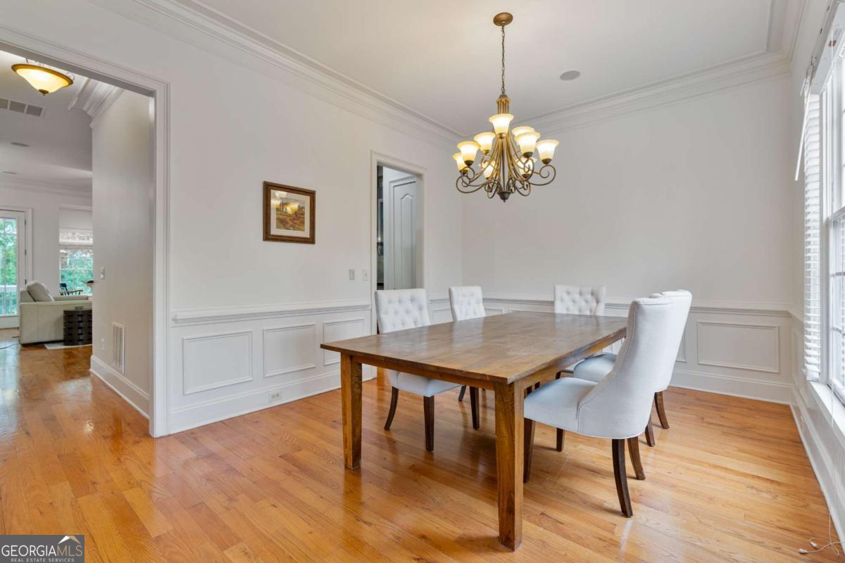 1003 Pearl PT NE