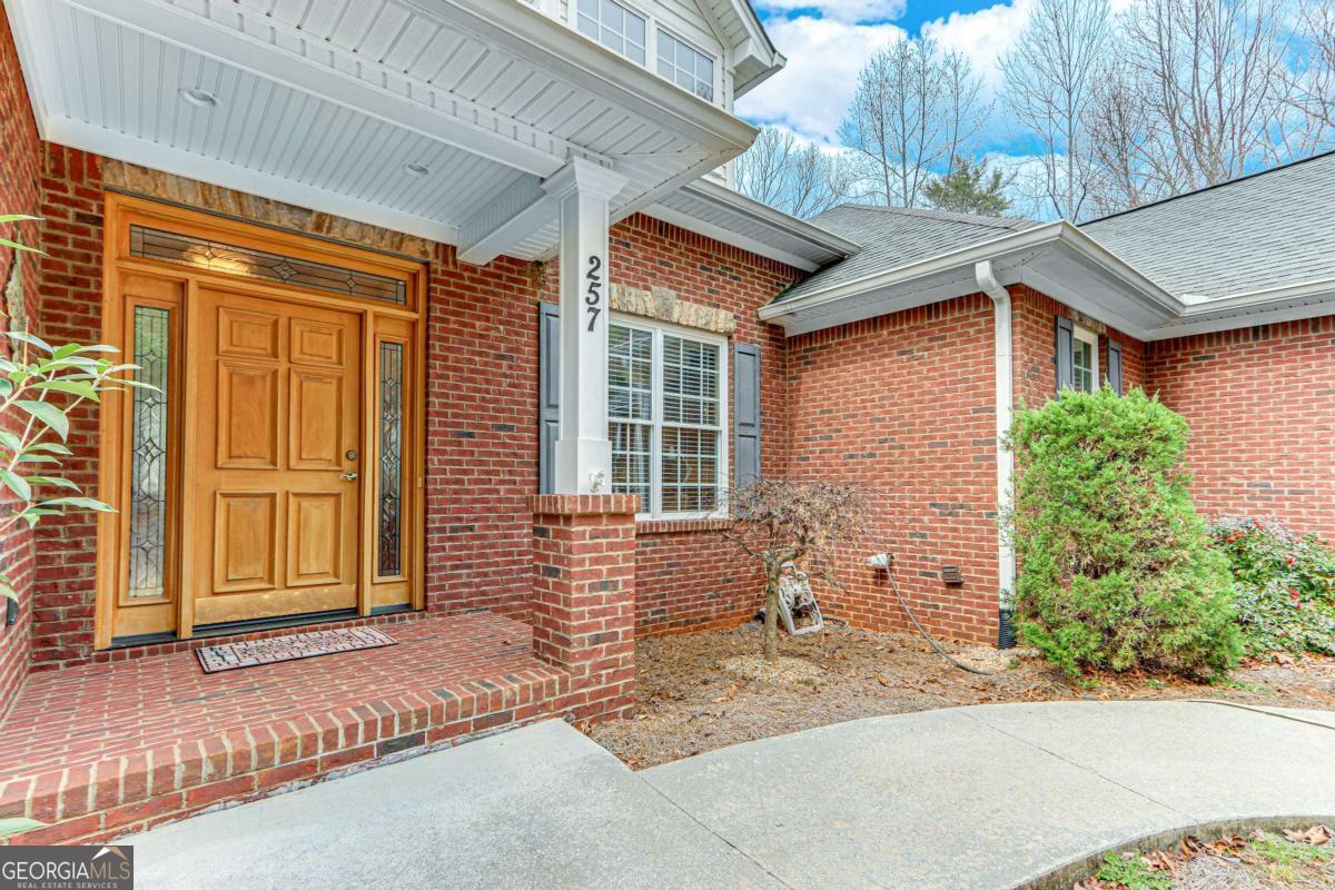257 Foothills DR