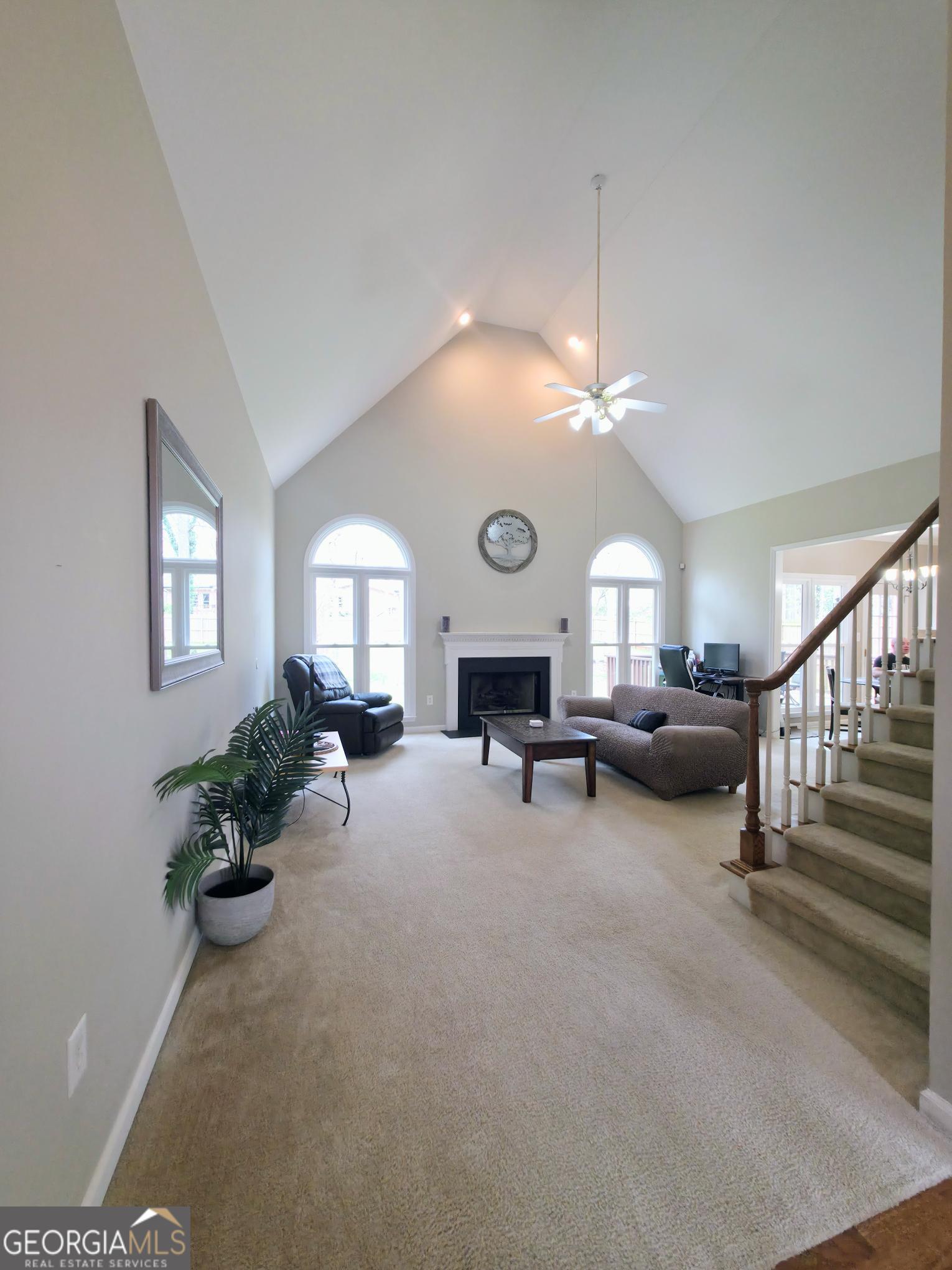 189 Ashbrook DR