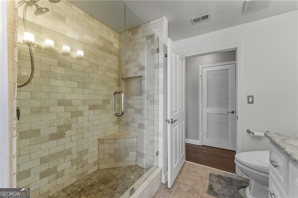 1101 Juniper ST NE 532