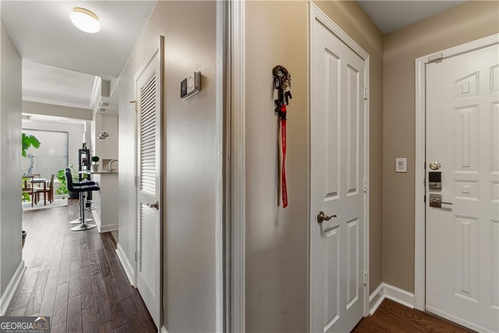 1101 Juniper ST NE 532