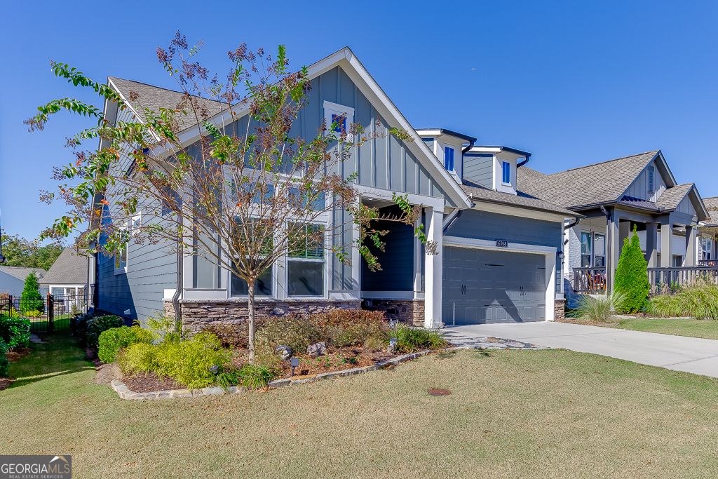 Photo of 6968 River Rock Drive, Flowery Branch, GA 30542 (MLS # 10631394)