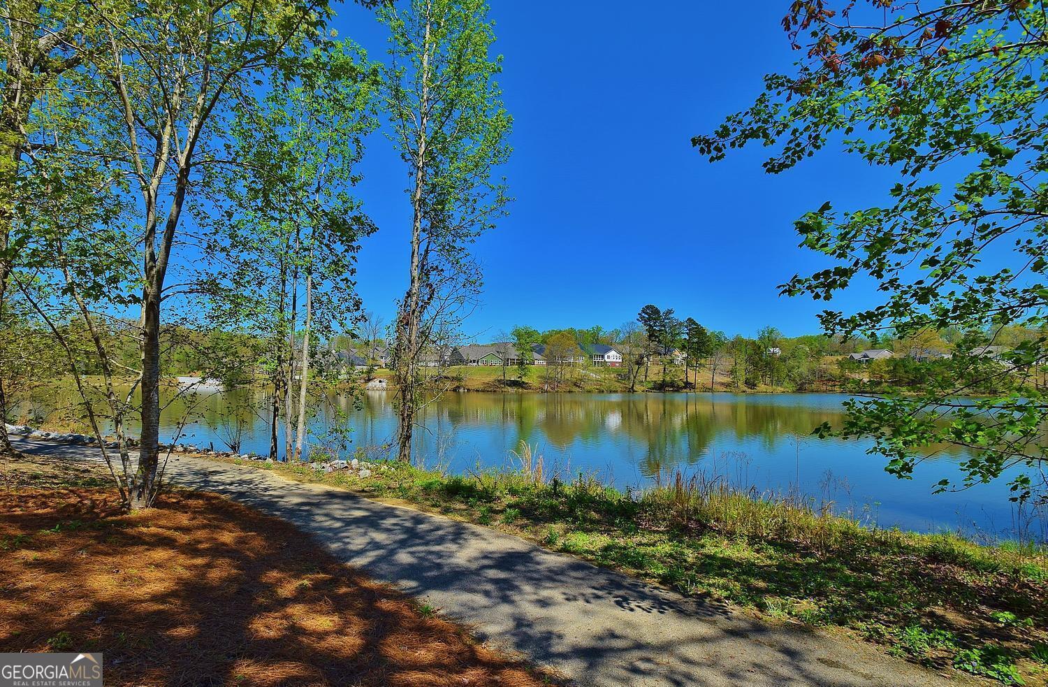 Sterling On The Lake - Residential