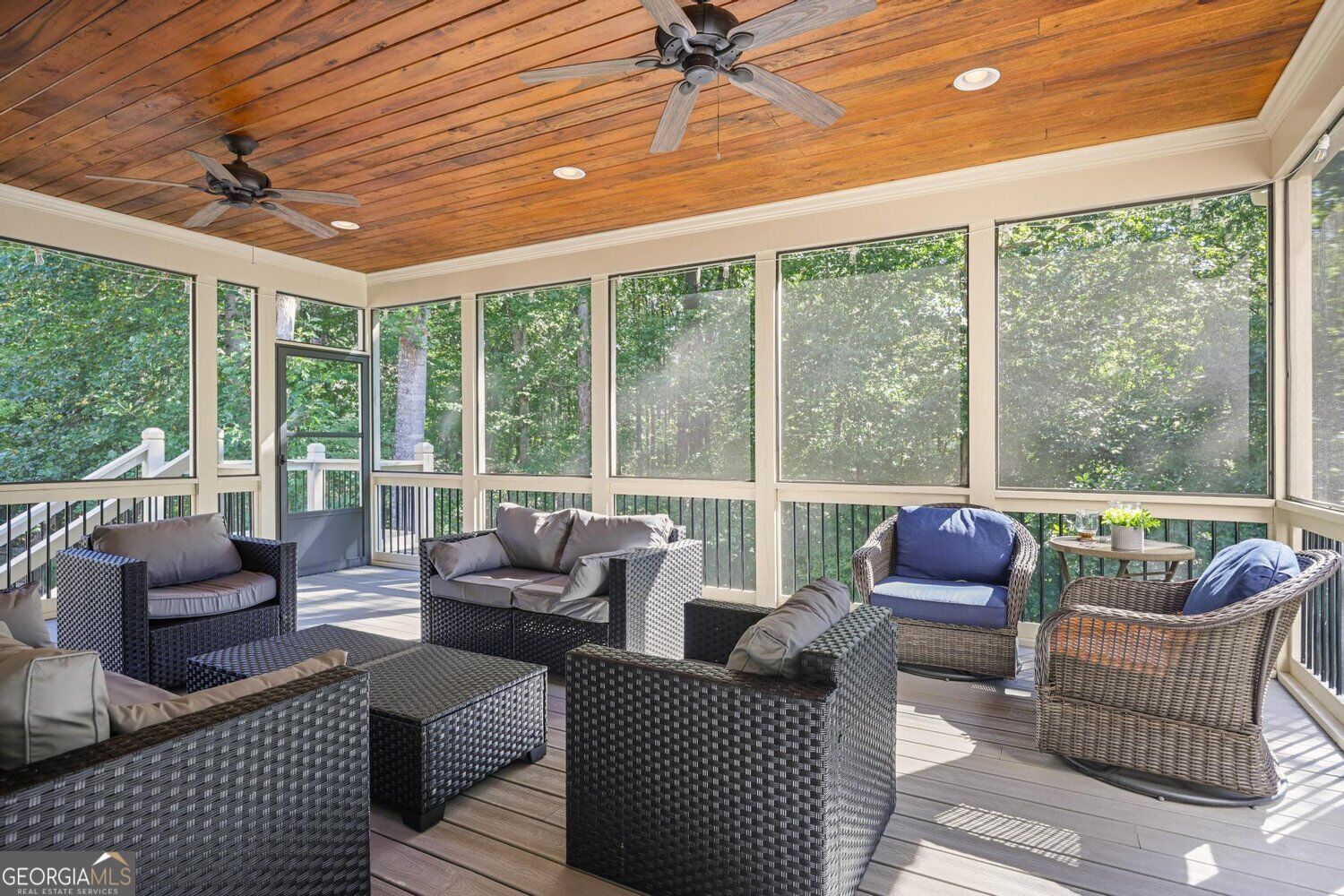 290 Edwardton CT