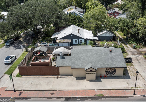 1721 Waters AVE